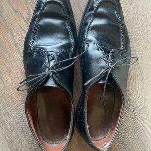 Allen Edmonds “Parkway” Split Toe Leather Derby Oxford